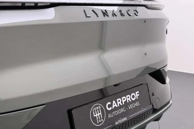 Lynk & Co 08 (2026) thumbnail 6