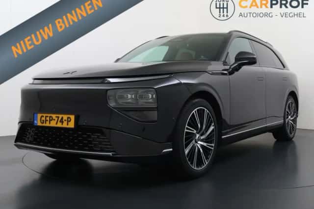 XPENG G9 (2024) thumbnail 1