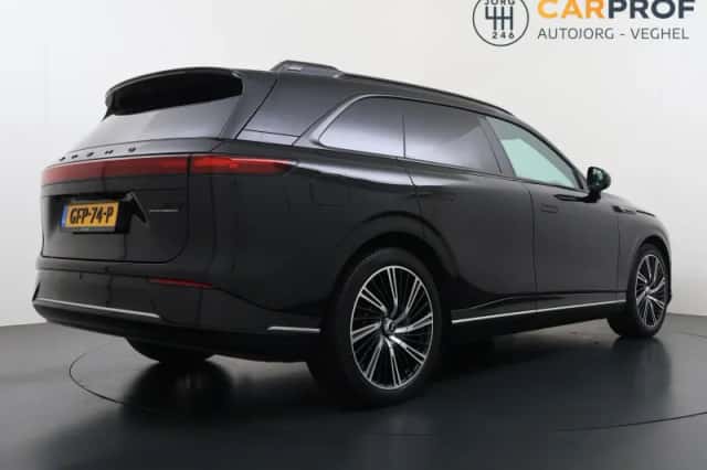 XPENG G9 (2024) thumbnail 3