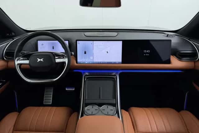 XPENG G9 (2024) thumbnail 5