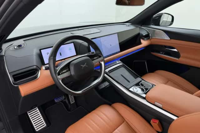 XPENG G9 (2024) thumbnail 6