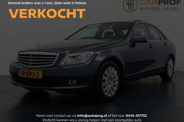 Mercedes-Benz C-Klasse (2010) thumbnail 1