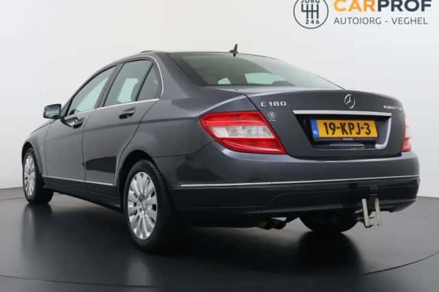 Mercedes-Benz C-Klasse (2010) thumbnail 2