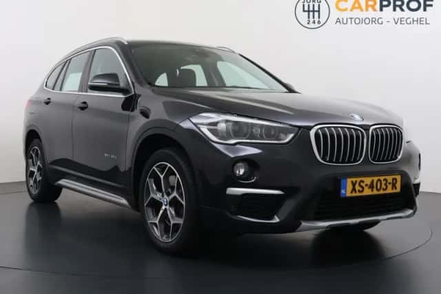 BMW X1 (2017) thumbnail 4