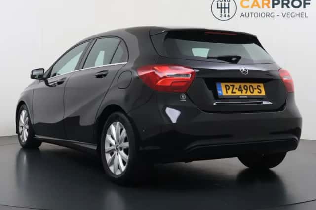 Mercedes-Benz A-Klasse (2017) thumbnail 2