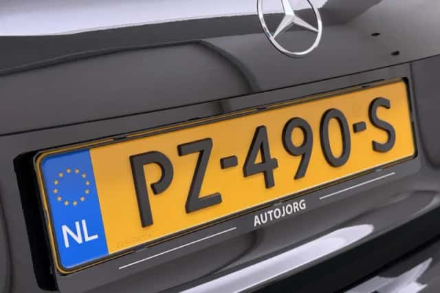 Mercedes-Benz A-Klasse (2017) thumbnail 6