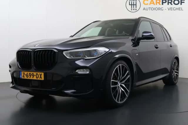 BMW X5 (2020) thumbnail 1