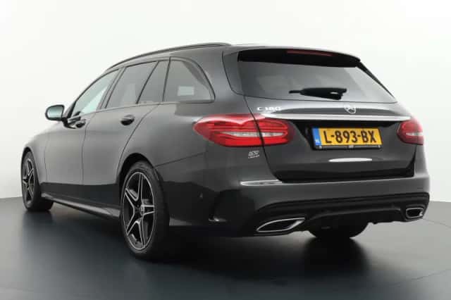 Mercedes-Benz C-Klasse (2021) thumbnail 4