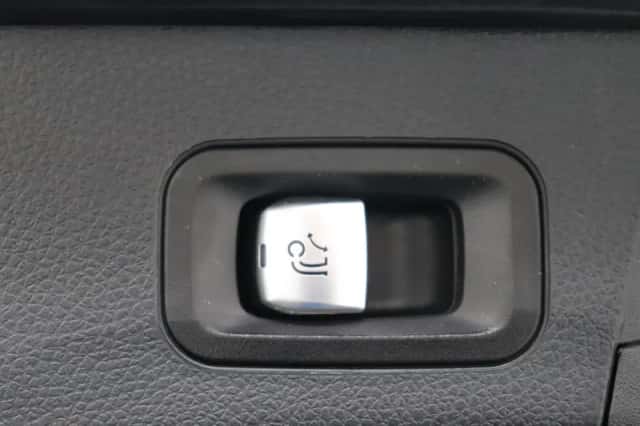 Mercedes-Benz C-Klasse (2021) thumbnail 6