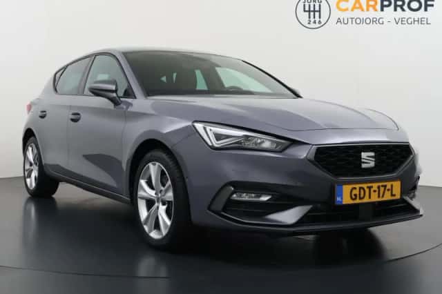 SEAT Leon (2024) thumbnail 4