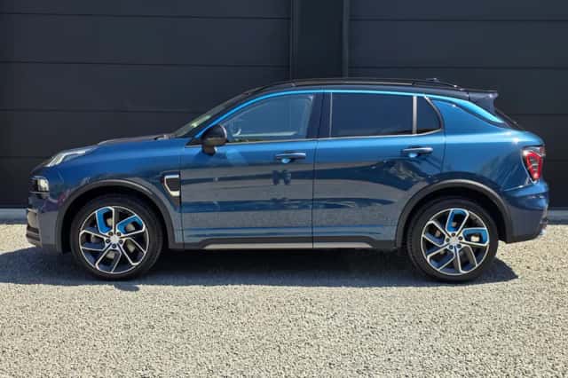 Lynk & Co 01 (2022) thumbnail 3