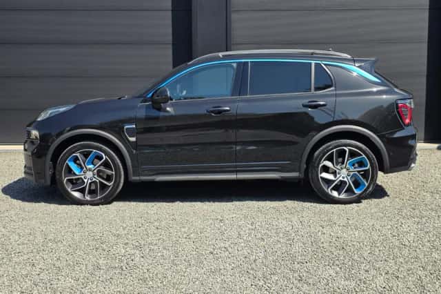 Lynk & Co 01 (2023) thumbnail 3