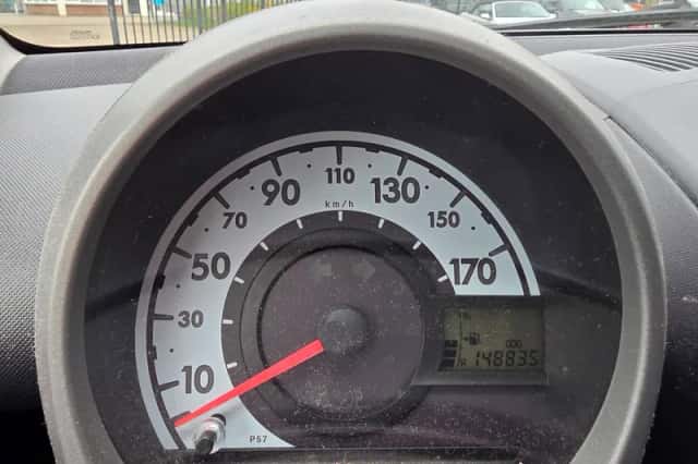 Toyota Aygo (2012) thumbnail 6