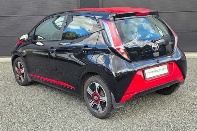 Toyota Aygo (2014) thumbnail 5