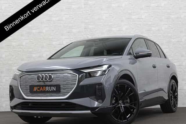 Audi Q4 (2023) thumbnail 4
