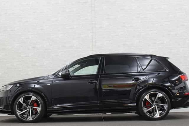Audi Q7 (2021) thumbnail 2