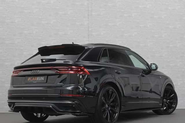 Audi Q8 (2023) thumbnail 6