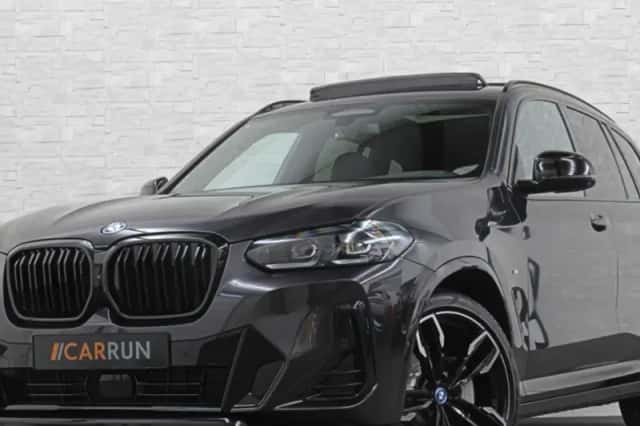 BMW iX3 (2023) thumbnail 1