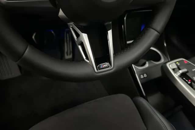 BMW X1 (2025) thumbnail 2