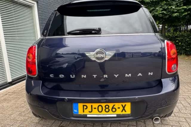 MINI Countryman (2013) thumbnail 6
