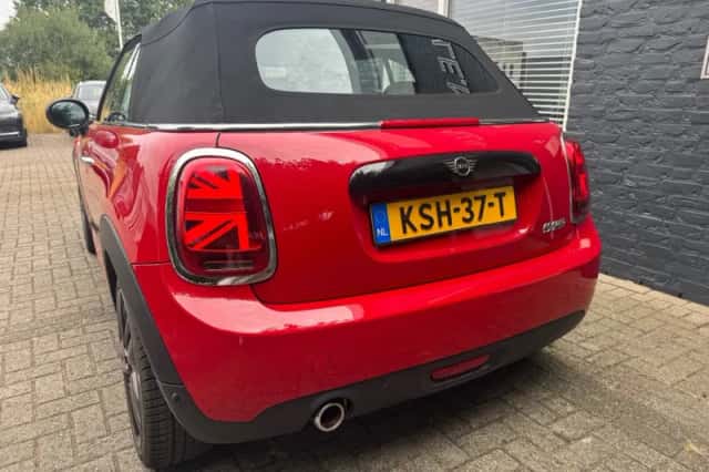 MINI CABRIO (2019) thumbnail 4