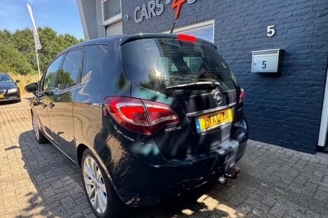 Opel Meriva (2014) thumbnail 4