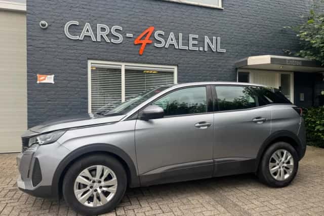 Peugeot 3008 (2021) thumbnail 3