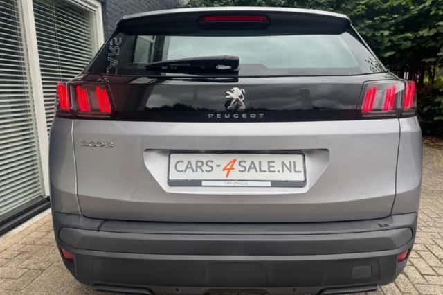Peugeot 3008 (2021) thumbnail 6