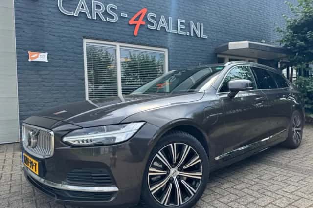 Volvo V90 (2021) thumbnail 1