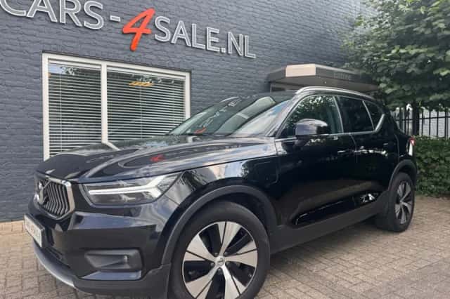 Volvo XC40 (2021) thumbnail 1
