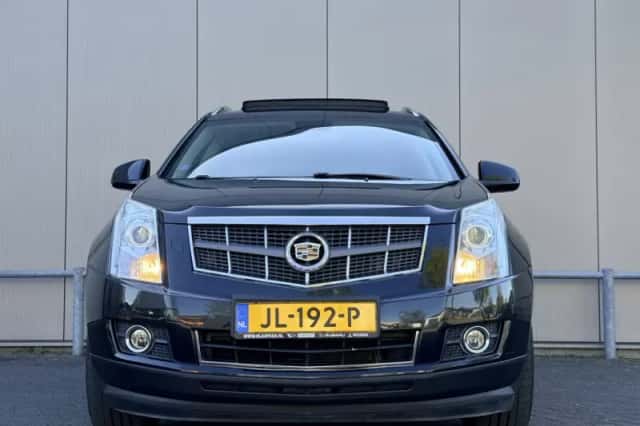 Cadillac SRX (2013) thumbnail 2