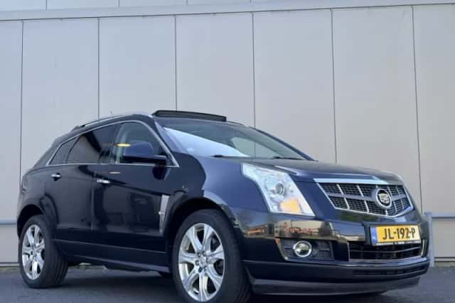 Cadillac SRX (2013) thumbnail 3