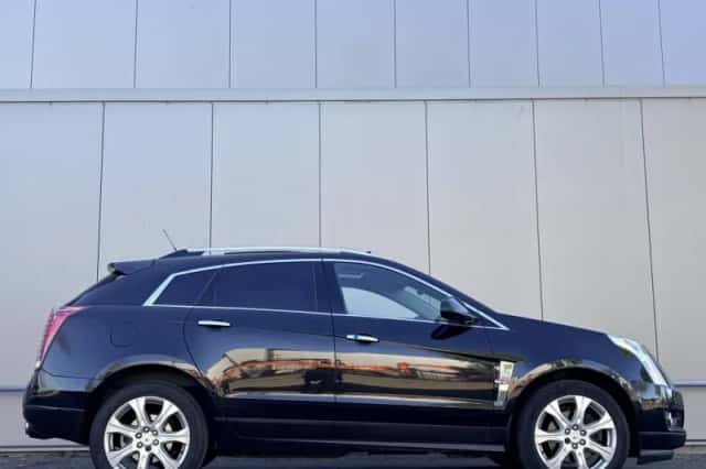 Cadillac SRX (2013) thumbnail 4