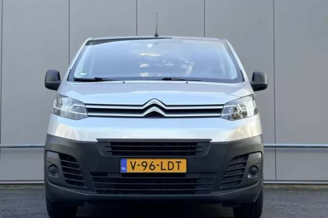 Citroën Jumpy (2017) thumbnail 2