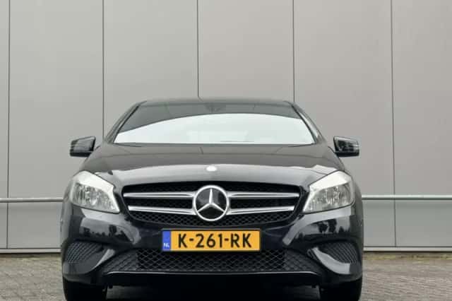 Mercedes-Benz A-Klasse (2012) thumbnail 2