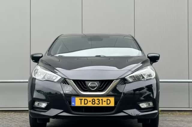 Nissan Micra (2018) thumbnail 2