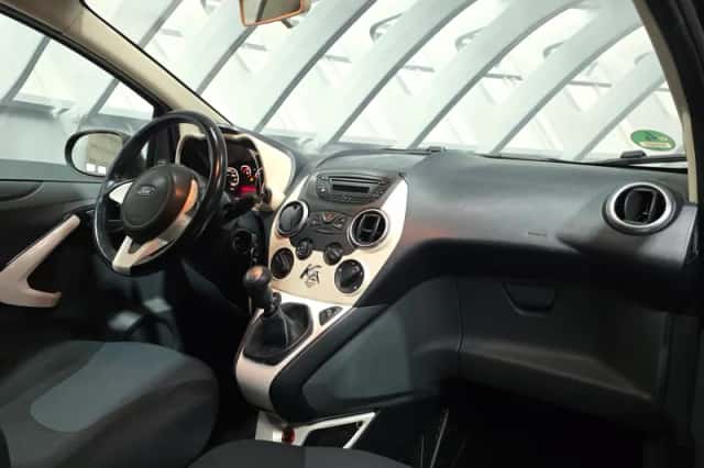 Ford Ka (2011) thumbnail 3