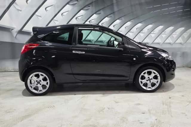 Ford Ka (2011) thumbnail 6