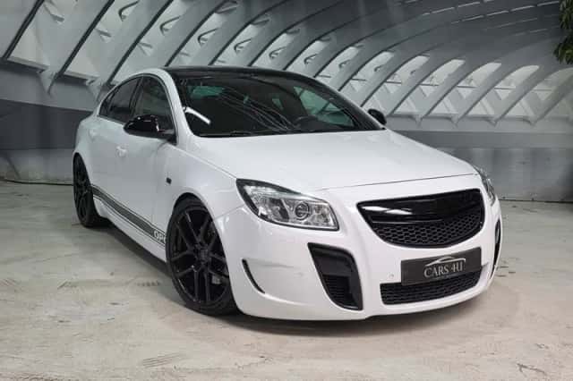 Opel Insignia (2011) thumbnail 4