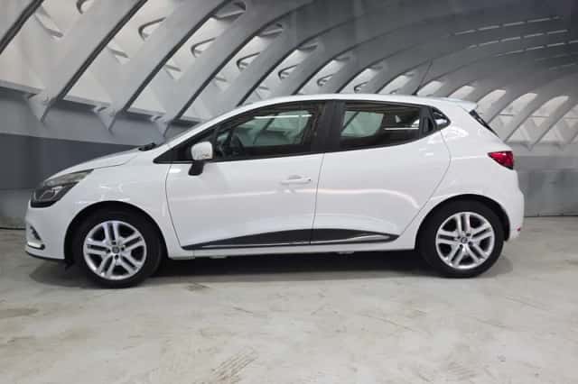 Renault Clio (2017) thumbnail 4