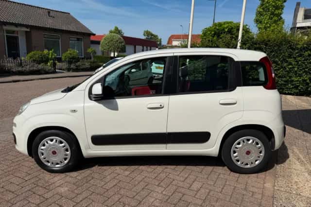 Fiat Panda (2013) thumbnail 3