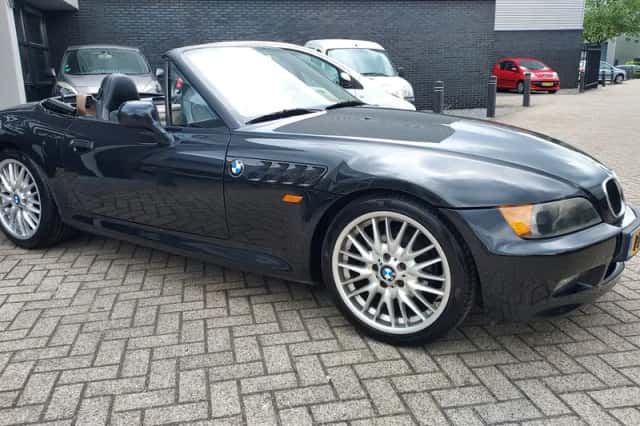 BMW Z3 (1997) thumbnail 3