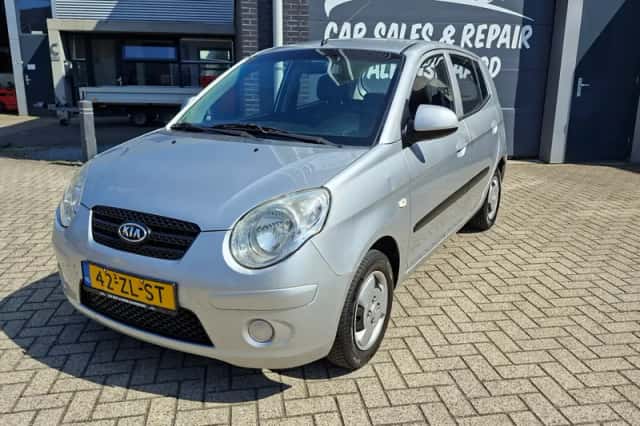 Kia Picanto (2008) thumbnail 2