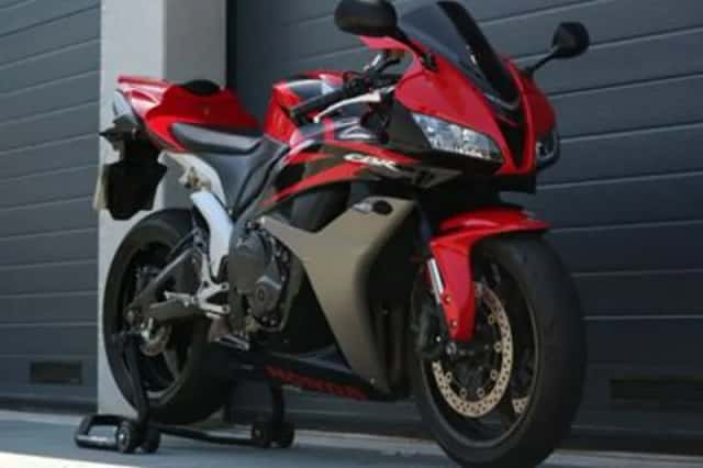 Honda CBR (2007) thumbnail 1