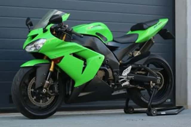 KAWASAKI ZX (2005) thumbnail 4