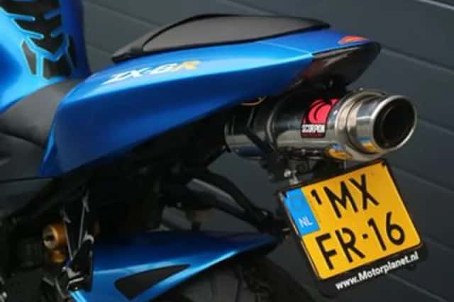 KAWASAKI NINJA (2005) thumbnail 6