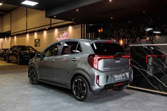 Kia Picanto (2025) thumbnail 4