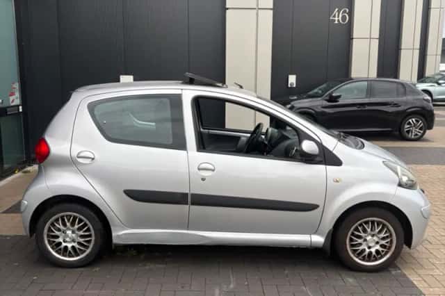 Toyota Aygo (2006) thumbnail 4