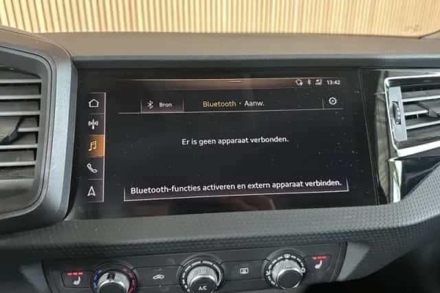 Audi A1 (2019) thumbnail 6