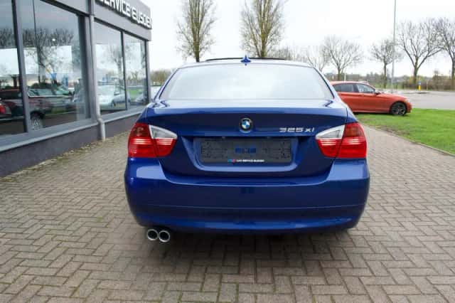 BMW 3-Serie (2007) thumbnail 3